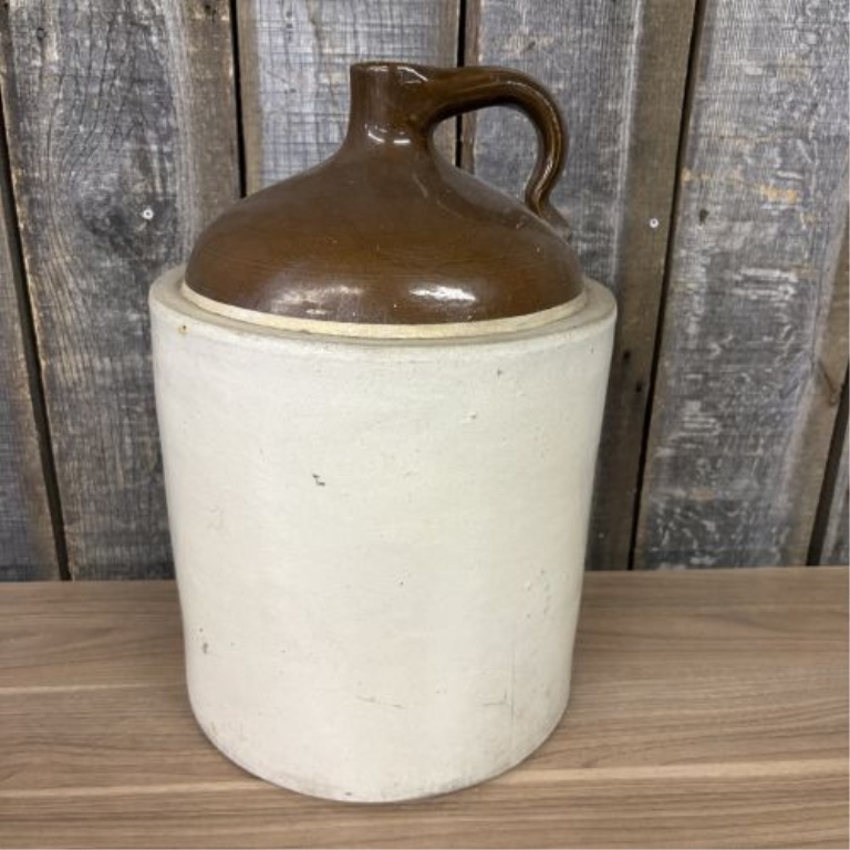 Western Stoneware Company Five Gallon Two Tone Beehive Jug