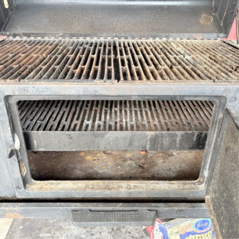 Vintage Char-Broil No. 240A Heavy-Duty Charcoal Grill and Smoker