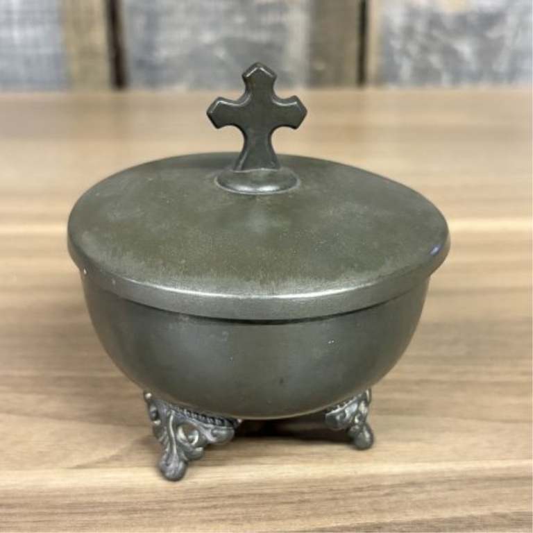 Four American and Contemporary Silver-Plated Tableware and Liturgical Vessels