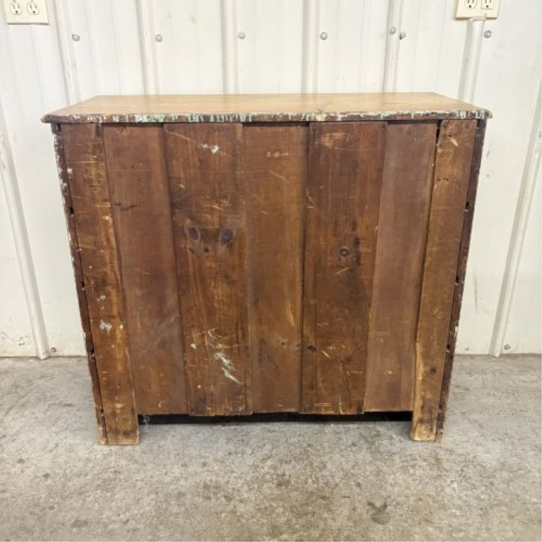 Antique American Pine Four-Drawer Chest with Knapp Joints, Late 19th Century
