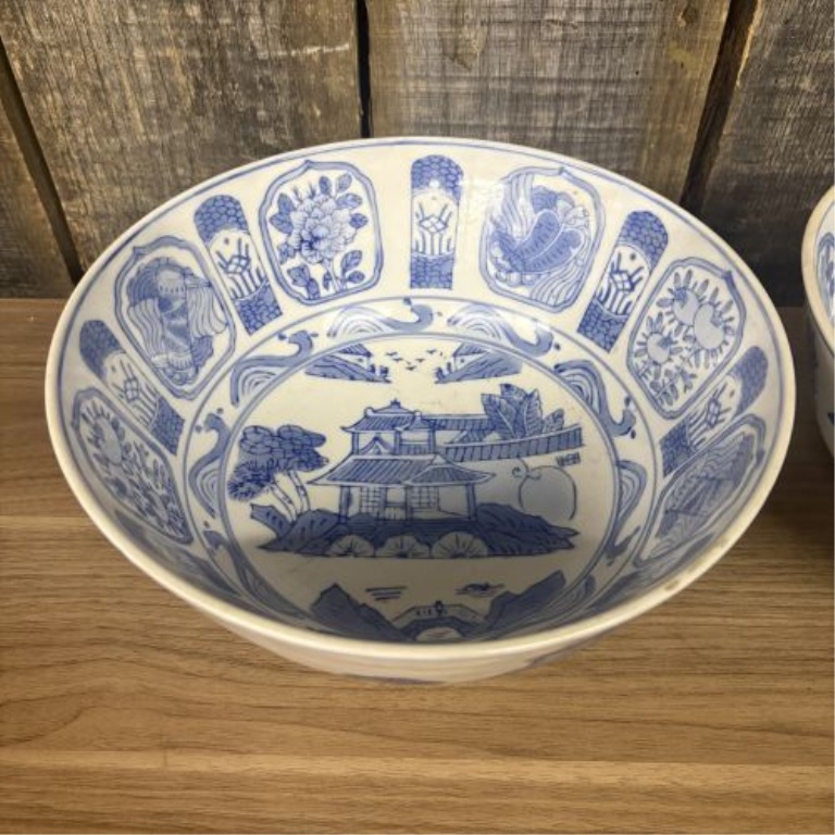 A Pair of Chinese Blue and White Export Style Porcelain Landscape Bowls