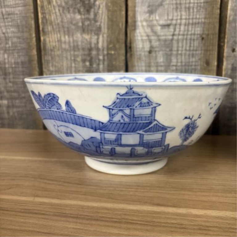 A Pair of Chinese Blue and White Export Style Porcelain Landscape Bowls