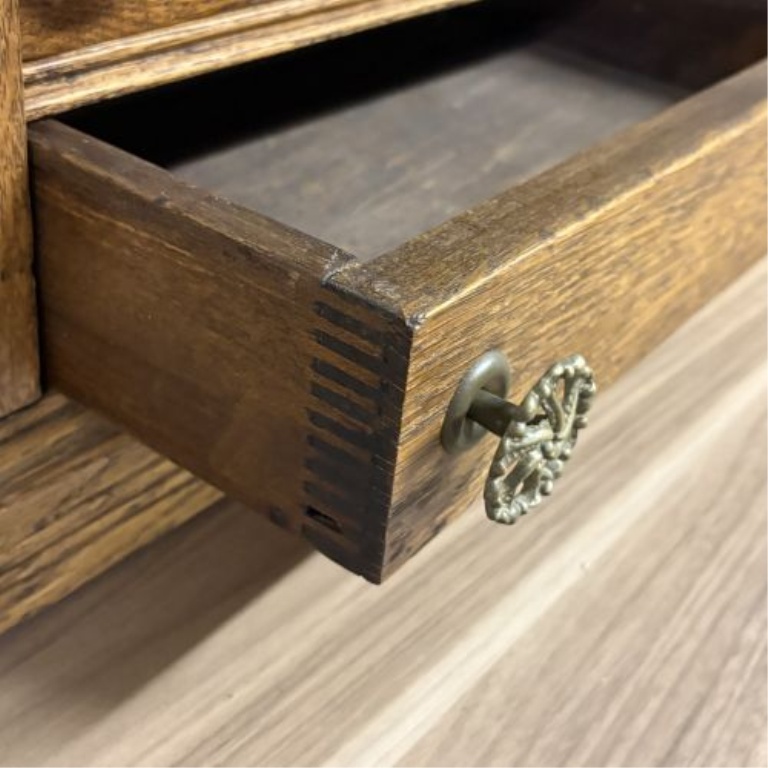 Victorian Quartersawn Oak Tabletop Clerk's Desk with Four Drawers