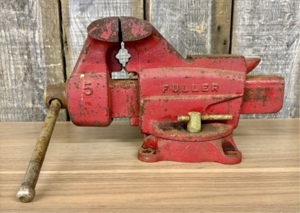 Vintage Fuller No. 5 Mechanics Bench Vise with Swivel Base and Anvil