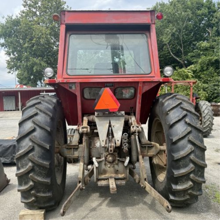 Massey Ferguson 1105 2WD Agricultural Tractor
