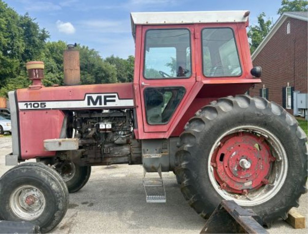 Massey Ferguson 1105 2WD Agricultural Tractor