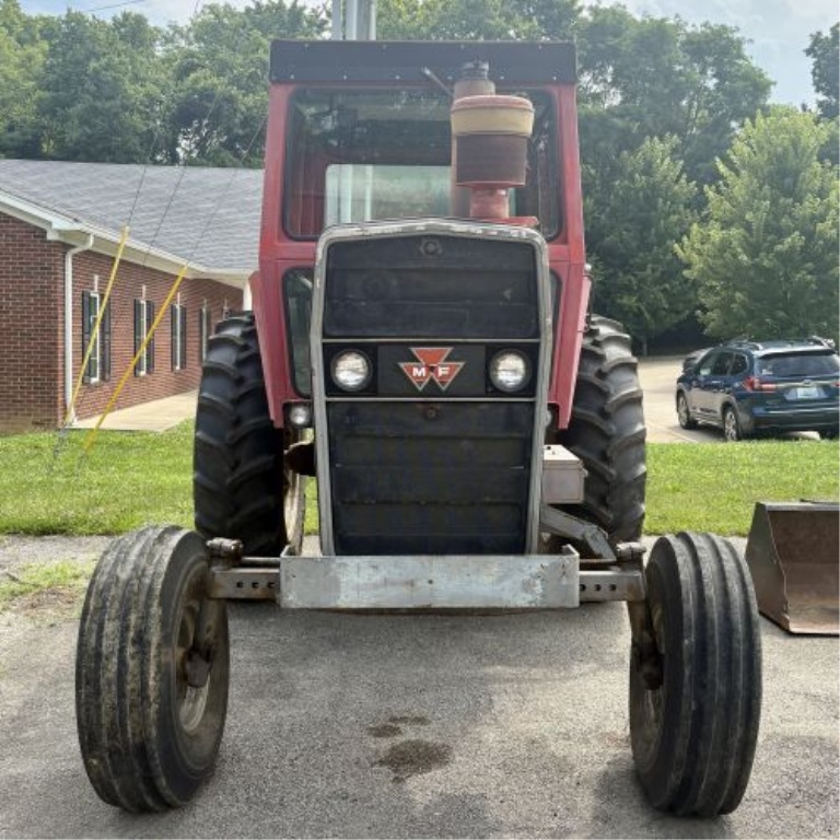Massey Ferguson 1105 2WD Agricultural Tractor