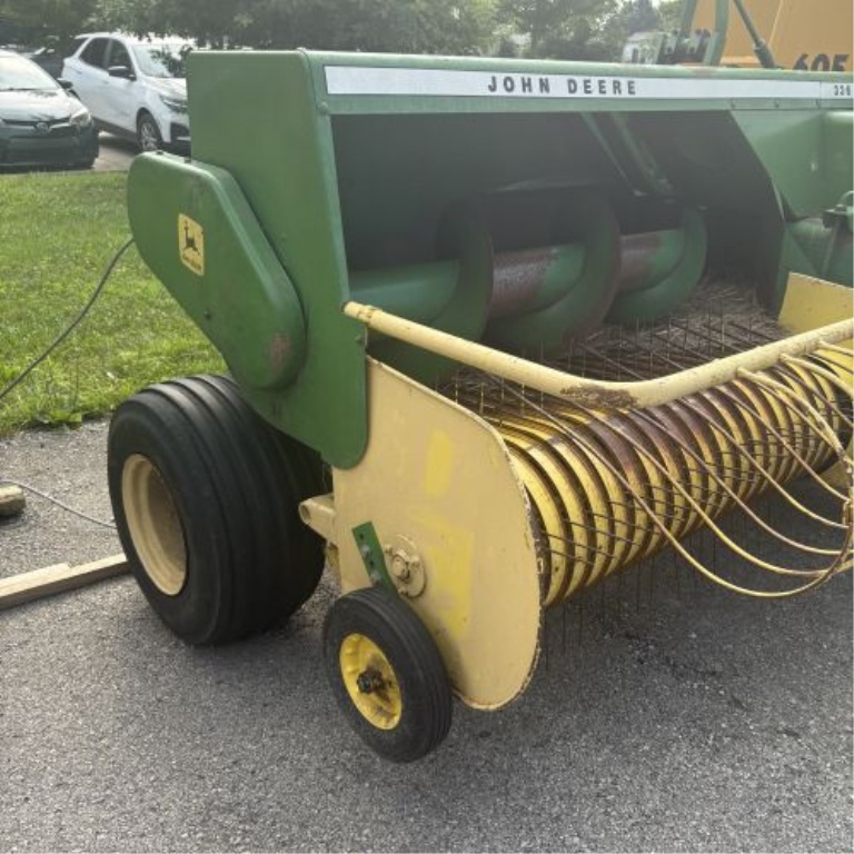 John Deere 336 Small Square Baler