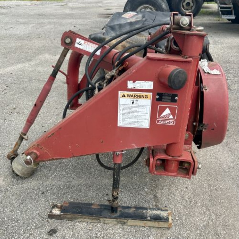 New Idea 5408 Eight Disc Mower