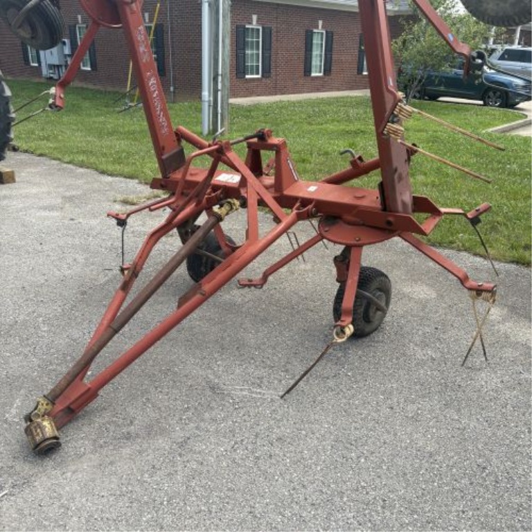 Hesston 4-Rotor Hay Tedder