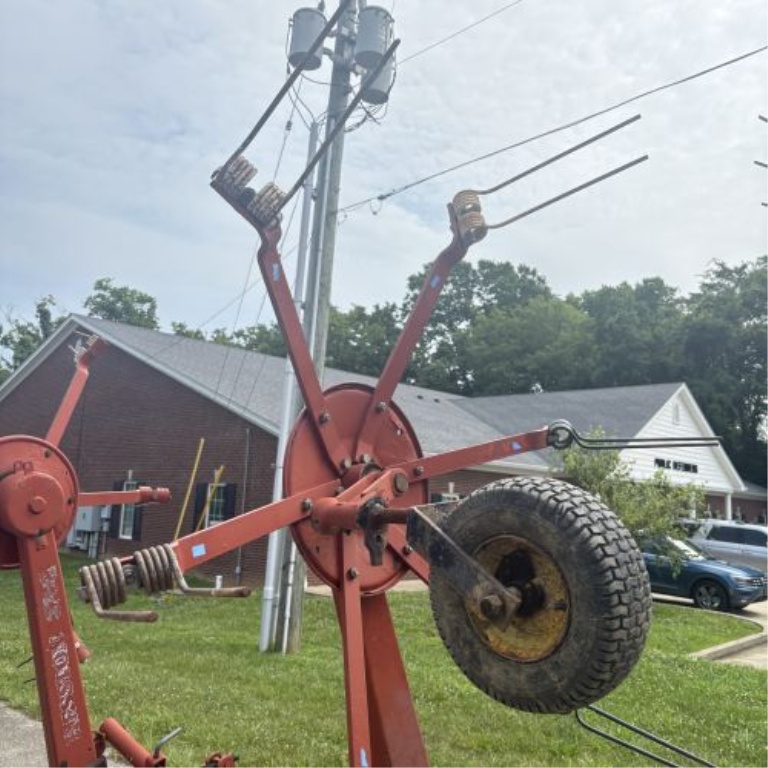 Hesston 4-Rotor Hay Tedder