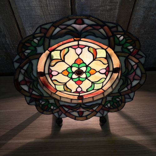Chloe Tiffany Style Stained Glass Table Screen Lamp