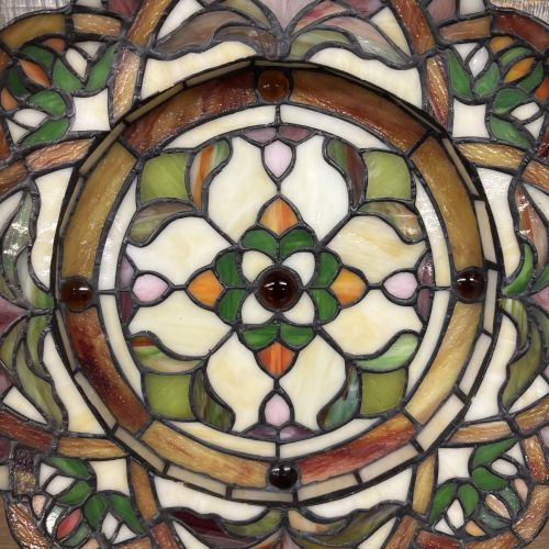 Chloe Tiffany Style Stained Glass Table Screen Lamp