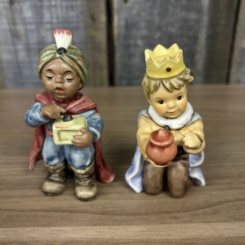 A Trio of Goebel M.I. Hummel Porcelain Figurines Including Two Kings and Searching Angel