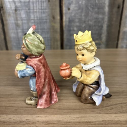 A Trio of Goebel M.I. Hummel Porcelain Figurines Including Two Kings and Searching Angel