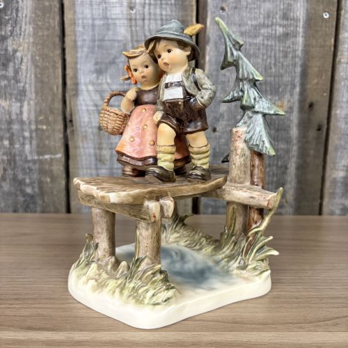 Goebel Hummel On Our Way Century Collection Figurine Model 472