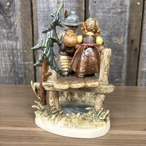 Goebel Hummel On Our Way Century Collection Figurine Model 472