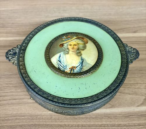 Neo-Rococo Style Gilt Metal and Enameled Footed Dresser Box with Miniature Portrait