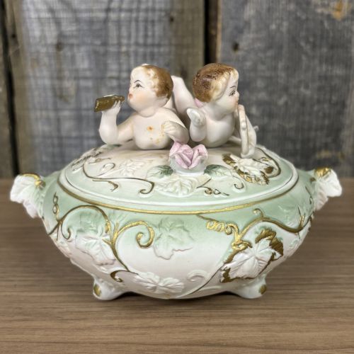 Norleans Japan Porcelain Cherub Figural Trinket Box