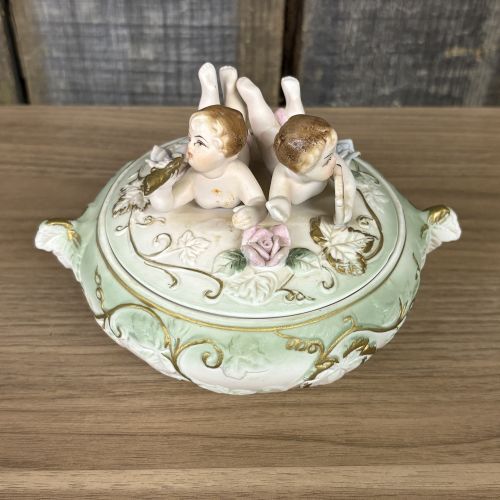 Norleans Japan Porcelain Cherub Figural Trinket Box