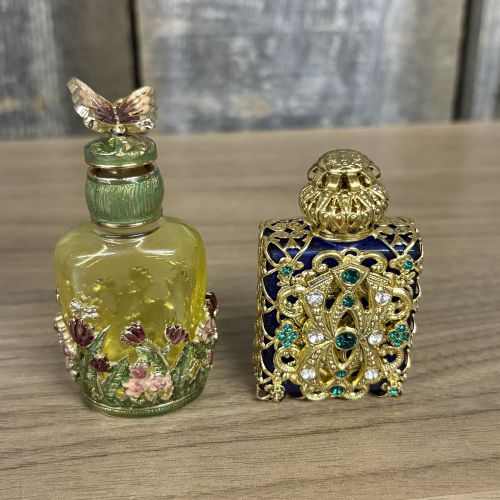 Blessing West German Alarm Clock, Yu Feng Perfume Bottles & Vanity & Desk Accessories