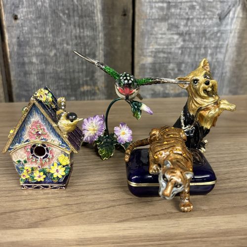 Collection of Seven Contemporary Enameled and Jeweled Metal Trinket Boxes