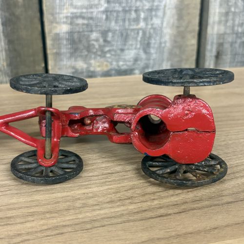 Vintage Horse-Drawn Steam Fire Pumper Toy with Driver