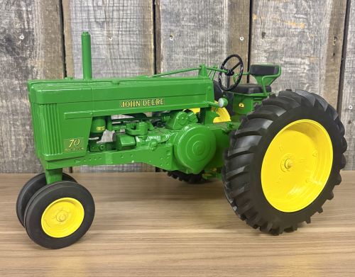 Joseph L. Ertl Inc. John Deere Model 70 1/8 Scale Die-Cast Toy Tractor