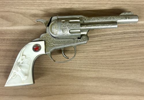Hubley Texan Jr. Toy Cap Gun