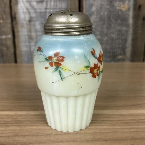 Gillinder and Sons Six Rib Melon Opalware Satin Glass Sugar Shaker