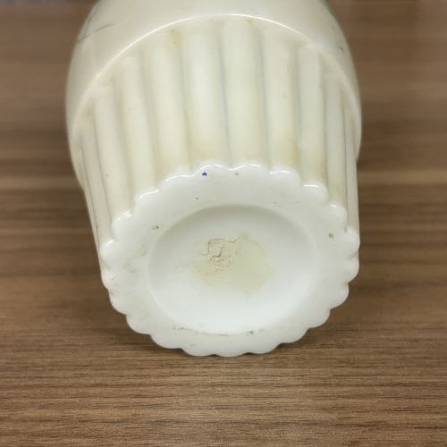 Gillinder and Sons Six Rib Melon Opalware Satin Glass Sugar Shaker