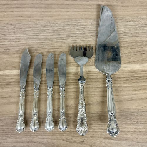 A Six-Piece Collection of Gorham Sterling Silver Handled Flatware in Strasbourg and Chantilly Patterns