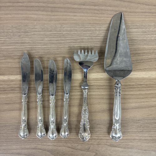 A Six-Piece Collection of Gorham Sterling Silver Handled Flatware in Strasbourg and Chantilly Patterns
