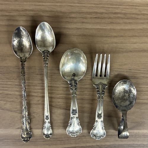 A Group of Gorham Strasbourg Sterling Silver Flatware Pieces