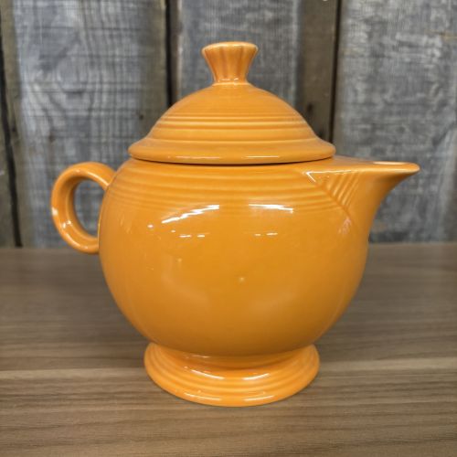 Fiesta Tangerine Teapot and Lid by Homer Laughlin