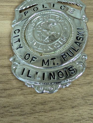 City of Mt. Pulaski Illinois Police Department Eagle Top Shield Badge