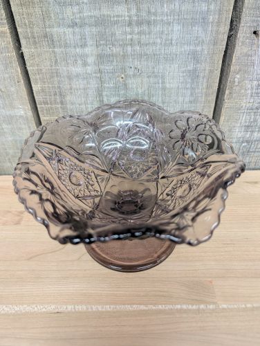 L.E. Smith Amethyst Glass Whirling Star Footed Bowl