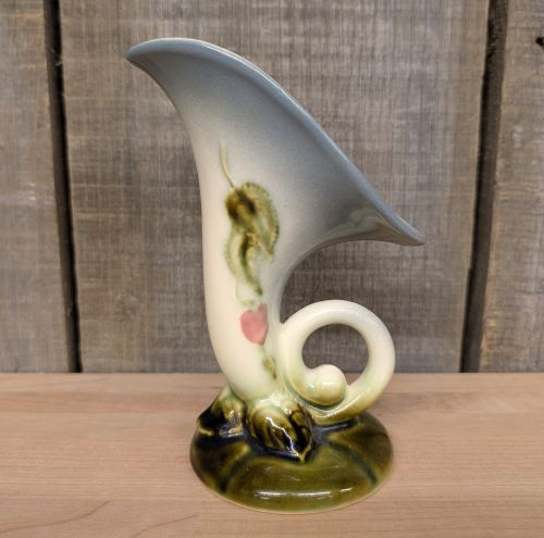 Hull Pottery Woodland Cornucopia Vase W2-5 1/4