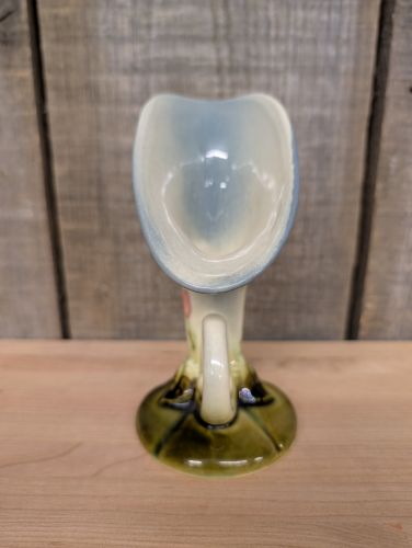 Hull Pottery Woodland Cornucopia Vase W2-5 1/4