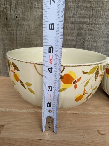 A Pair of Hall's Superior Quality Kitchenware Autumn Leaf Nesting Bowls