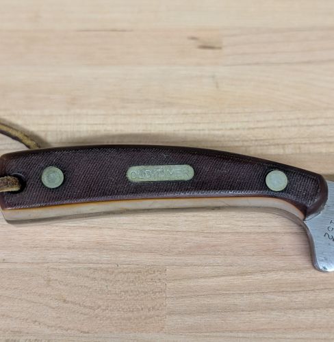 Schrade USA 152 Old Timer Sharpfinger Fixed Blade Knife with Leather Sheath