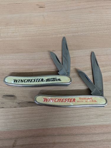 A Pair of Colonial Winchester Western Advertising Pocket Knives
