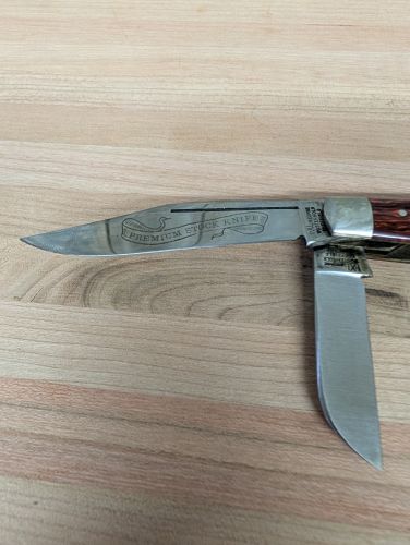 George Wostenholm I-XL Premium Stockman Knife with Root Beer Swirl Handles