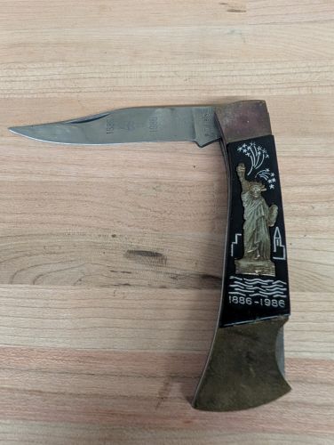 Statue of Liberty 1886-1986 Centennial Commemorative Folding Pocket Knife