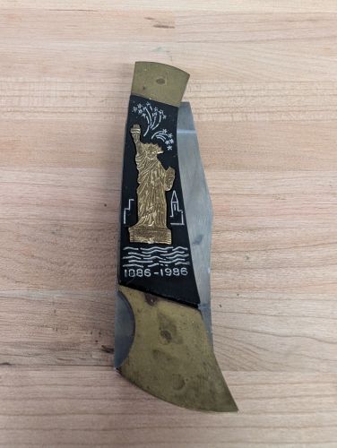 Statue of Liberty 1886-1986 Centennial Commemorative Lockback Knife