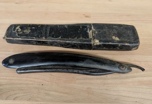Wade and Butcher Sheffield Straight Razor with Barber's Notch and Case