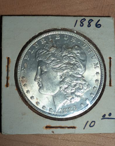 US 1886 Morgan Silver Dollar