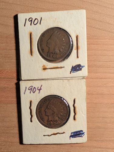A Collection of Seven US Indian Head Pennies, 1900-1906