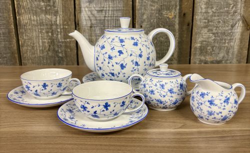 Arzberg Hutschenreuther Blue Flower Porcelain Tea Service