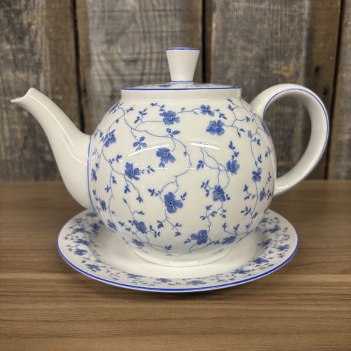 Arzberg Hutschenreuther Blue Flower Porcelain Tea Service